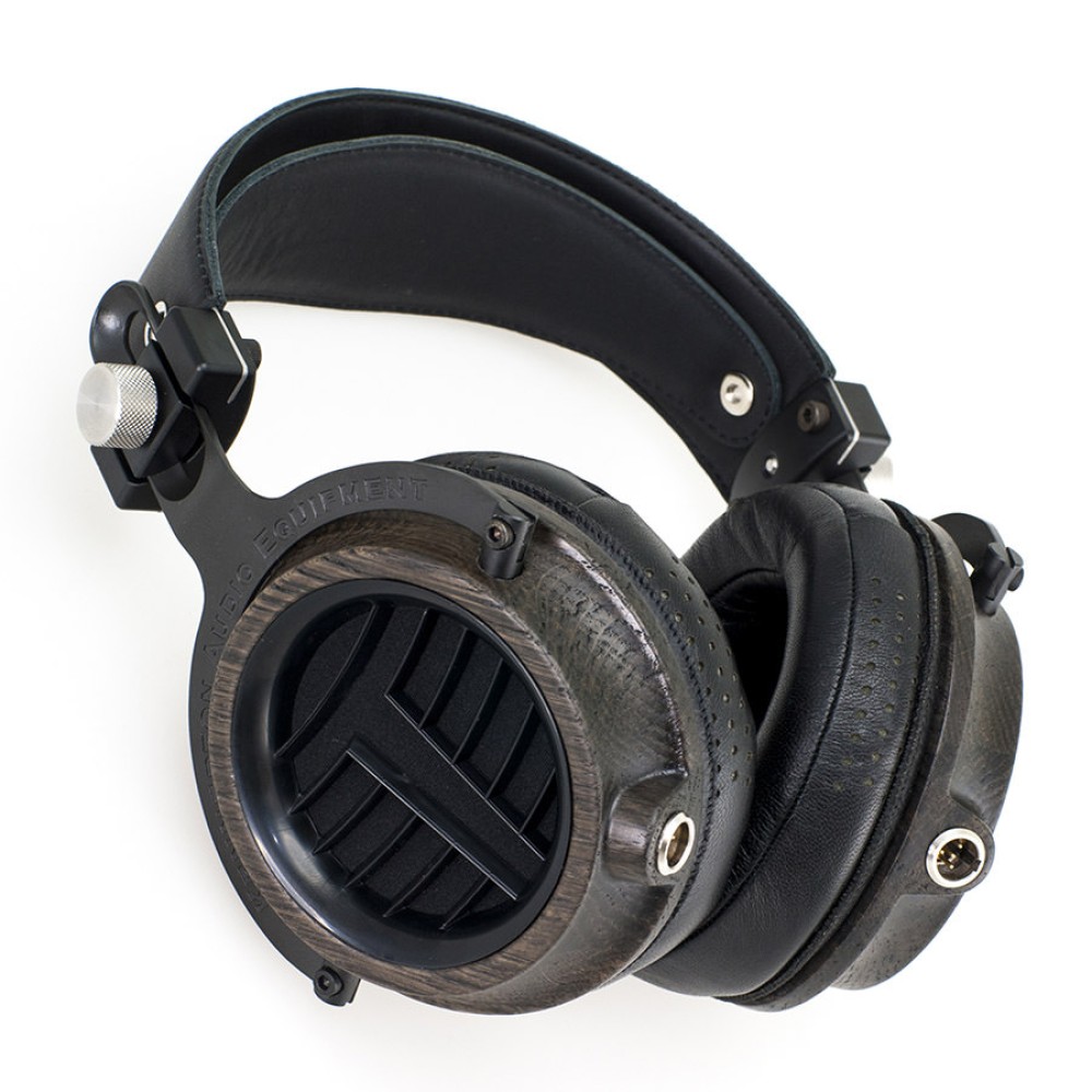 Kennerton Thror - Headphones und Amplifiers